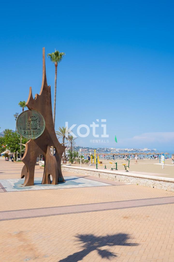 Koti Rentals - Diana フエンヒロラ エクステリア 写真