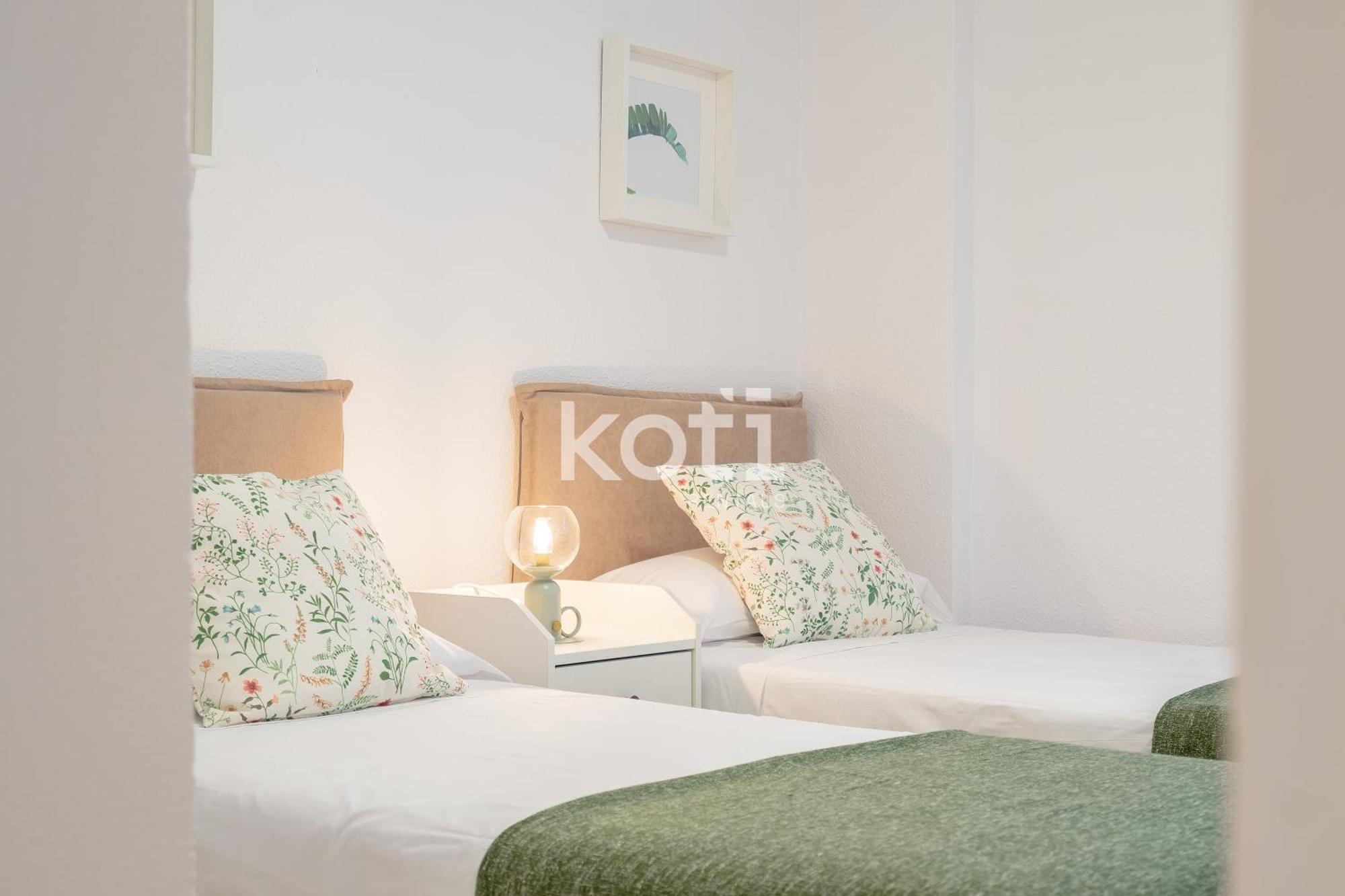 Koti Rentals - Diana フエンヒロラ エクステリア 写真